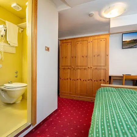 Mary Hotel Pozza di Fassa