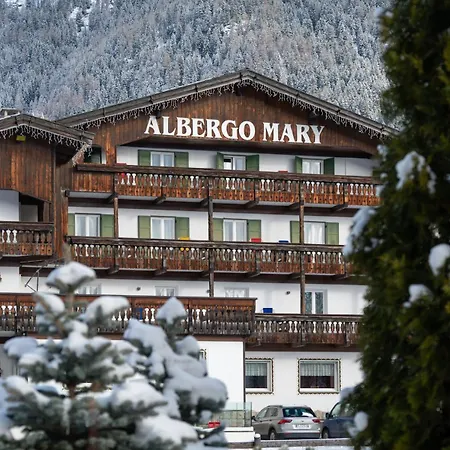 Mary Hotel Pozza di Fassa